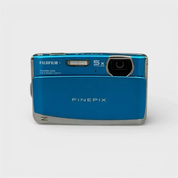 Fujifilm FinePix Z70 Digital Camera12MPBlue